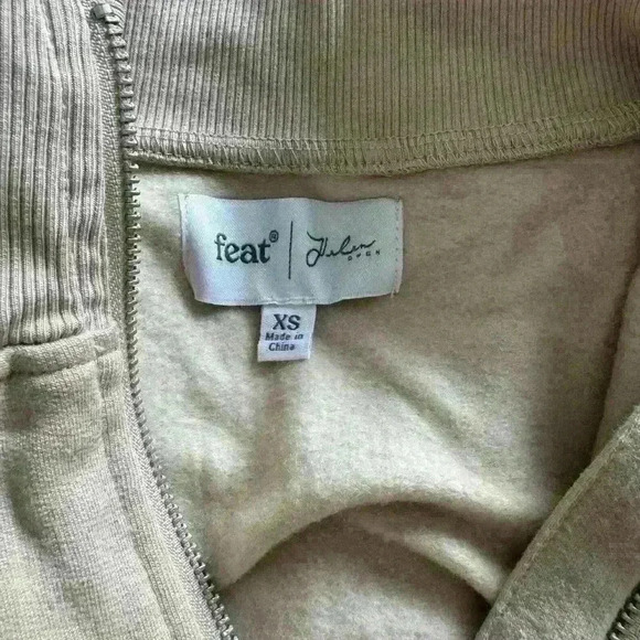 Feat X Helen Owen Tri-Colorblock Crewneck - Picture 3 of 3